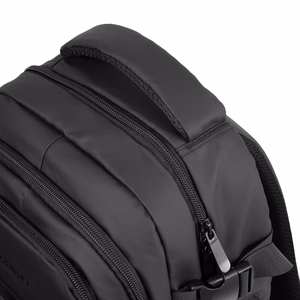 Wozinsky WPW-20L -matkareppu kannettavan tietokoneen taskulla 40x20x25 cm käsimatkatavarana - musta