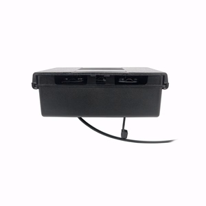 Barczak SAR antenna combiner/splitter
