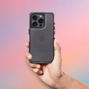 Suojakuori iPhone 13:lle Matrix Clear musta