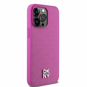 DKNY Nahkainen Monogram Pattern Metal Logo MagSafe Suojakuori iPhone 15 Pro Max:lle - Vaaleanpunainen