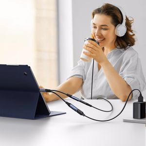 Joyroom SY-C02 2in1 DAC-sovitin USB-C - USB-C / 3,5 mm minijack - musta