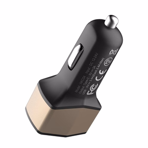 Nillkin Celerity 32 W autolaturi 2 USB-A- ja 1 USB-C-liitännällä, kullanvärinen
