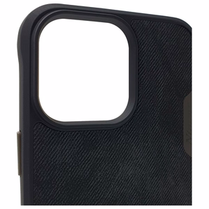 Nimmy Big Eyed Pet 2.0 Panda -suojakuori iPhone 15 Pro - musta