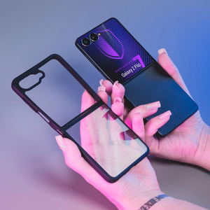 3mk Satin Armor Case+ Suojakuori Samsung Galaxy Z Flip 7:lle - läpinäkyvä musta