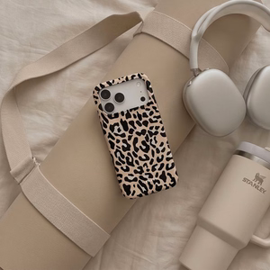 Tech-Protect Lamano MagSafe suojakuori malleille iPhone 18 Pro Max / 17 Pro Max, beige ja musta