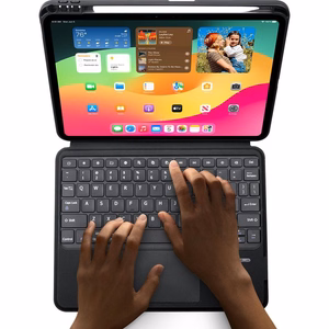 Dux Ducis DK -suojakuori langattomalla näppäimistöllä iPad Pro 11 2024 musta