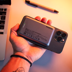 Dudao TGK1 tehopankki MagSafe langattomalla laturilla 20W 10000mAh musta (TGK1-musta)