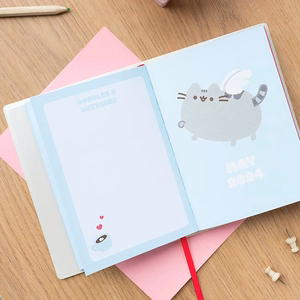 Pusheen-viikkokalenteri 2023/2024, 11,3 × 16,2 cm