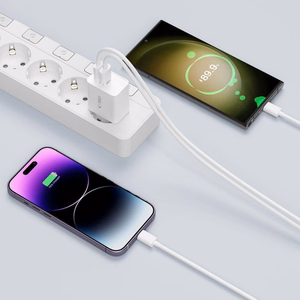 Tech-Protect C35W 2x USB-C PD 35W Wall Charger with USB-C / Lightning Cable - White