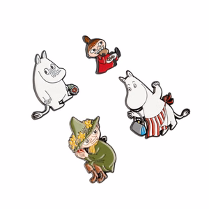 Moomins 4 rintamerkin setti vaatteisiin tai reppuun