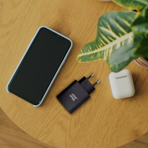 Puhelinlaturi Blue Star USB C + USB A QC4.0 PD 3A 25W TFB-TC-25WPD musta