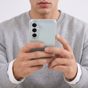 Tech-Protect FlexAir Hybrid -suojakuori laitteelle Samsung Galaxy S26 FE – läpinäkyvä