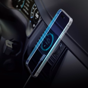 3mk Car MagCharger -magneettinen lataava autoteline ilmanvaihtoritilään