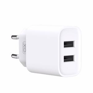 XO seinälaturi CE02C 2x USB 2,1A, valkoinen + microUSB-kaapeli