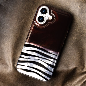 Animal Print Suojakuori iPhone 16 Pro Max 6,9:lle Okapi
