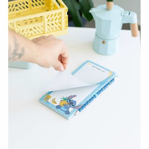 Disney Stitch Tropical -magneettinen ostoslistalehtiö jääkaappiin kynällä, 10 × 21 cm