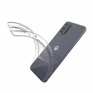 Ultra Clear 0,5 mm tapauksessa Motorola Moto E32 ohut kansi läpinäkyvä