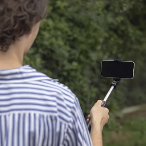 Maxlife MXST-100 Bluetooth-selfietikku ja jalusta, musta