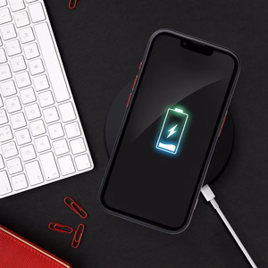 Suojakuori iPhone 17 PRO:lle Color Edge Mag Cover yhteensopiva MagSafe musta-punainen