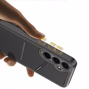 Dux Ducis Rafi II Suojakuori Samsung Galaxy S25+:lle jalustalla ja lompakolla - Musta