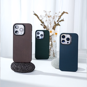 Benks Magnetic Armor Tint Kevlar 1000D (0064) iPhone 16 Plus:lle vihreä