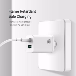 Dux Ducis C80 Super Si seinälaturi - USB + Type-C - PD 30W QC 3.0 18W 3A valkoinen