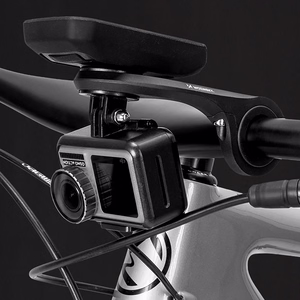 Wozinsky WUG-01B yleiskiinnike polkupyörän ohjaustankoon Garmin-tietokoneelle, kameralle ja valolle – musta