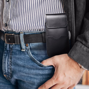 ROYAL - Nahkainen yleispussi läpällä / musta - Koko 2XL+leveä - Samsung A12 / Note 9 / Xiaomi Redmi Note 10 Pro