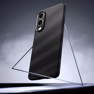 Spigen Liquid Air Suojakuori Samsung Galaxy S25 Edge:lle - musta
