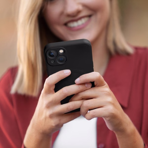Silikoninen Suojakuori iPhone 11 PRO:lle Mag Cover MagSafe-yhteensopiva musta