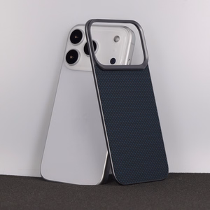 Liavec Carbon Layer Magsafe Aramid Fiber suojakuori Iphone 17 Pro sininen