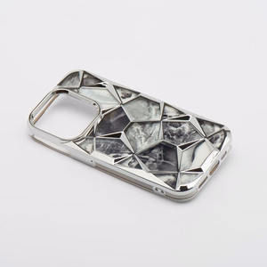 Twinki Suojakuori iPhone 13 PRO:lle hopeinen