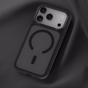 Benks Magnetic Mist Case -suojakuori metallikehyksellä (K069) Iphone 17 Pro:lle, musta (kameran ohjauspainike)