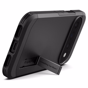 Musta Spigen Tough Armor Mag MagSafe -suojakuori Google Pixel 11 Pro -puhelimelle
