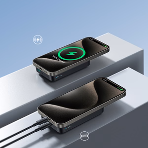 Joyroom JR-W020 20W 10000mAh MagSafe Power Bank + USB-C - USB-C 0.25m kaapeli - Musta