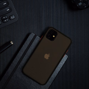Vennus Color Button Bumper Samsung Galaxy A20S:lle musta
