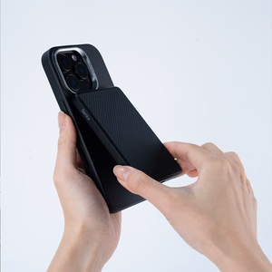 Benks Magnetic Armor Pro Kevlar -suojakuori metallikehyksellä 600D (AD66) Iphone 16 Pro Maxille, musta (kameran ohjauspainike)