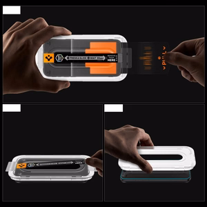Spigen Glas.TR EZ Fit Pro yksityisyyslasi iPhone 16 Pro Max / 17 Pro Max:lle