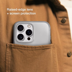 Incase Slim Case -suojakuori MagSafe-tuella iPhone 16 Pro Max -puhelimelle, läpinäkyvä