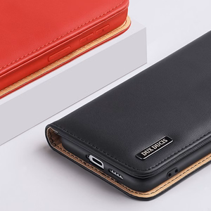 Dux Ducis Hivo Nahka Flip Cover Aitoa nahkaa Lompakko korteille ja asiakirjoille Samsung Galaxy S22 + (S22 Plus) Musta
