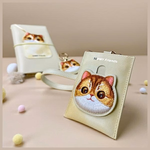 Nimmy Big Eyed Pet 2.0 Kissa Lompakko korttipidike - beige