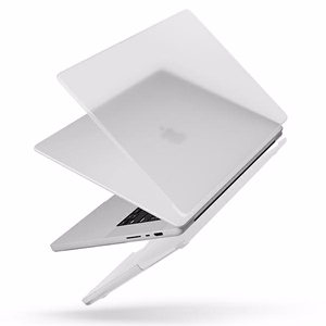 Uniq Claro kotelo MacBook Pro 16'' (2021) - läpinäkyvä
