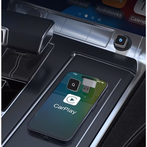 Langaton CarPlay/Android Auto adapteri Ottocast Mini Cube hopea CP88-T2