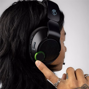 SKULLCANDY Crusher PLYR 720 langattomat pelikuulokkeet XBOX