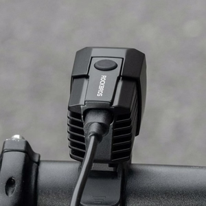 Rockbros RHL1600 polkupyörän etuvalo, 1600lm ulkoisella USB-C-virtalähteellä – väri: musta