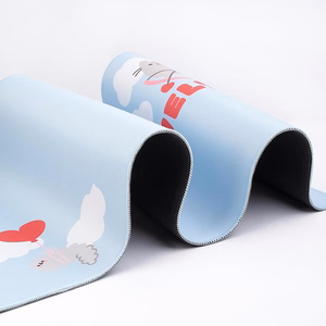Pusheen Purrfect Love XXL -pelipöytämatto, 80 × 35 cm