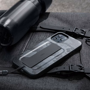 Uniq Heldro kotelo iPhone 12 Pro Maxille - musta naamiointi