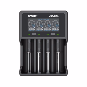 XTAR VC4SL – 4-paikkainen litiumioni-, NiMH- ja NiCd-akkulaturi