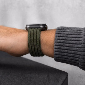Tech-Protect Nylon Sport nailoninen urheiluranneke Apple Watch 44 / 45 / 46 / 49 mm -malleille, tummanvihreä