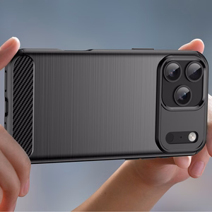 Carbon Suojakuori iPhone 17 Pro:lle - Musta